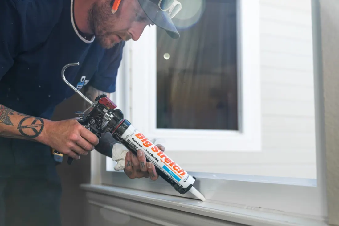 Caulking & Adhesives